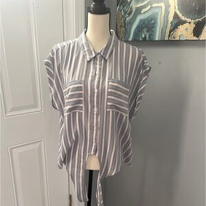 Harper short sleeve / striped/ tie shirt Size XL